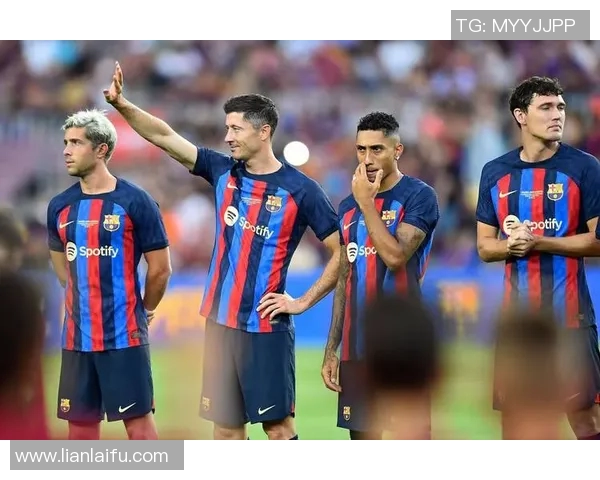 足球明星齐聚一堂激情对决巴萨直播盛宴即将开启